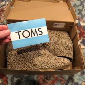 TOMS Cheetah Wedges